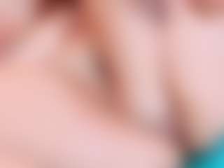 Live cam show with DahianaMoss - Petite on Camsoda