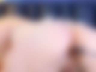 Live cam show with DahianaMoss - Petite on sexytreat.net