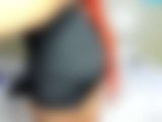 kinkytalia's Live Sex Cam Show