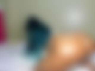 kinkytalia's Live Sex Cam Show