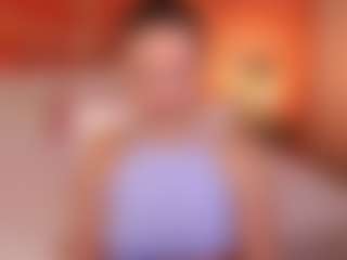 Live cam show with SofieBloom - Anal on Camsoda