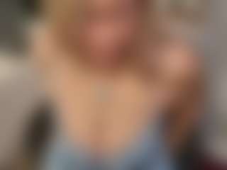 SpikedBella's Live Sex Cam Show