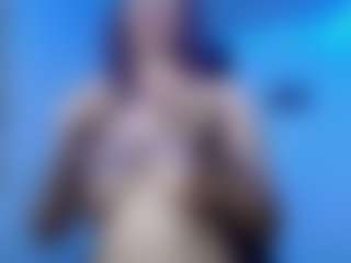amber-24's Live Sex Cam Show