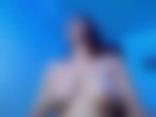 Live cam show with amber-24 - Smoking on xfollow cams