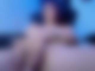 Live cam show with amber-24 - Smoking on Fling VIP Chat