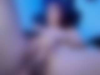Live cam show with amber-24 - Green Eyes on thefappeningchat.com