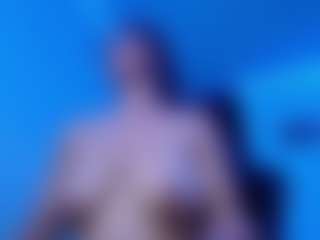 Live cam show with amber-24 - Smoking on Gym Cam Girls