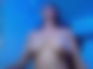 amber-24's Live Sex Cam Show
