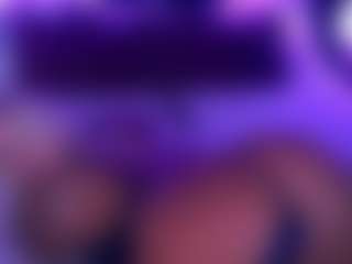 Live cam show with GraceHotDavies - Bald on Camsoda