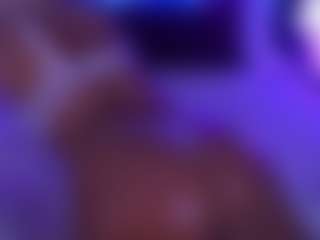 Live cam show with GraceHotDavies - Bald on studioflirtlive.com