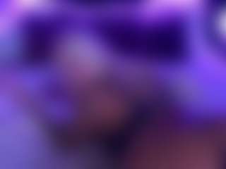 Live cam show with GraceHotDavies - Bald on eurowanks.com