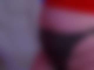 CoolTatiss's Live Sex Cam Show