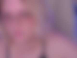 CoolTatiss's Live Sex Cam Show