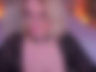 CoolTatiss's Live Sex Cam Show