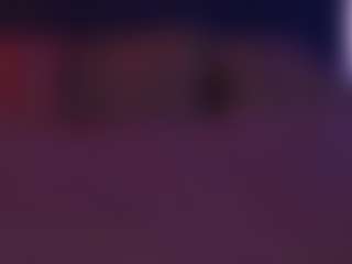 Live cam show with CoolTatiss - Smoking on madthumbs