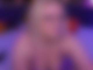 Live cam show with CoolTatiss - Gray Eyes on madthumbs
