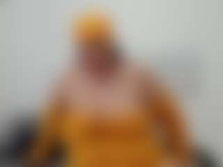 Live cam show with Andrea-curvy1 - Hairy Armpits on alttransgirls