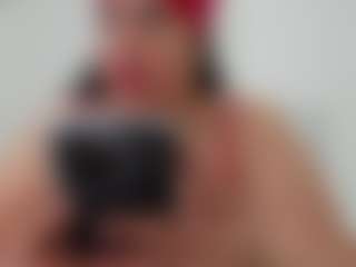Live cam show with Andrea-curvy1 - Phatass on SquirtSoMuch