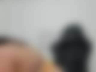Andrea-curvy1's Live Sex Cam Show