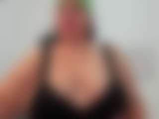 Live cam show with Andrea-curvy1 - Thick on SinfulBabes
