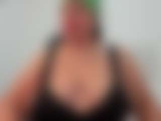 Live cam show with Andrea-curvy1 - Longhair on camtv