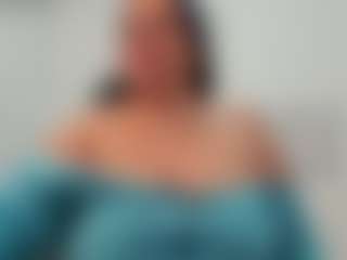 Live cam show with Andrea-curvy1 - Hairy on Lustler