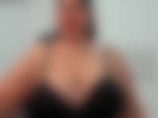 Andrea-curvy1's Live Sex Cam Show