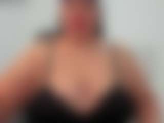 Andrea-curvy1's Live Sex Cam Show