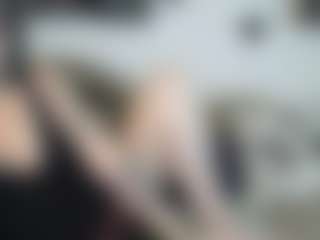 Live cam show with MissyDee - Queen on crypto-cams