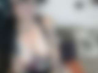 Live cam show with MissyDee - Fishnets on testsause.com