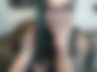 Live cam show with MissyDee - Queen on Camsoda