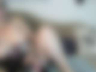 Live cam show with MissyDee - Goth on AdultVida.com