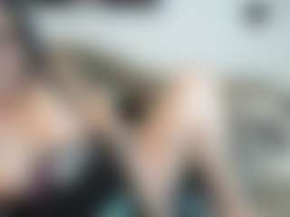 Live cam show with MissyDee - Strapon on madthumbs