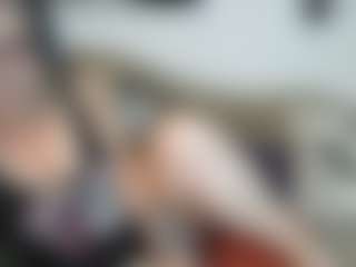 Live cam show with MissyDee - Mature on iamadamtest123.com