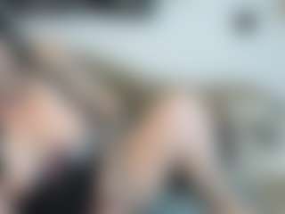 Live cam show with MissyDee - Strapon on madthumbs