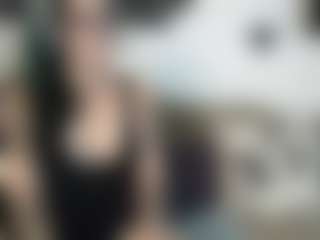 Live cam show with MissyDee - Findomme on Milf Play