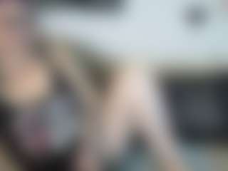 Live cam show with MissyDee - Mixed on mypornchat.com