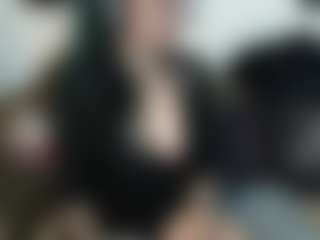Live cam show with MissyDee - Altgirl on SpankPalCams