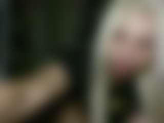 Live cam show with universethadon - Slimthick on AdultVida.com