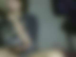 Live cam show with universethadon - Slimthick on Milfs Live