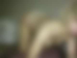 Live cam show with universethadon - Riding on Milf Play