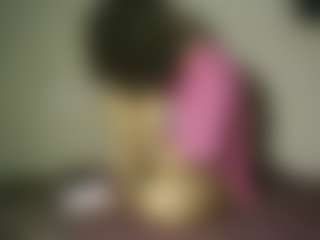 Live cam show with universethadon - Riding on Camming Site