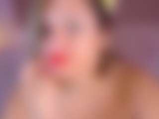 Live cam show with KiraRoxx - Tiny Tits on Soda Cam
