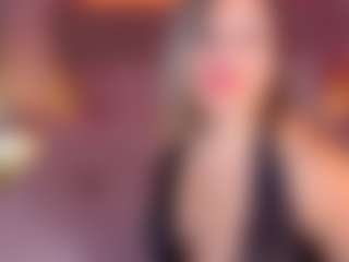 KiraRoxx's Live Sex Cam Show