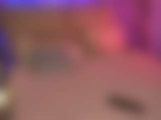 Live cam show with KiraRoxx - Blowjob Mature on Camsoda