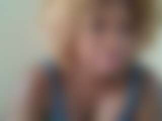 TiffanyV's Live Sex Cam Show
