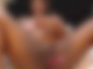 Live cam show with Alhanamiller - Ride on camwithhim.com