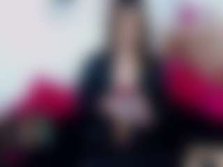 Live cam show with Aliceone - Cumshot on Milfs Live