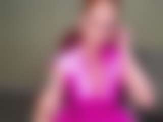Live cam show with BreeTerner - Middle Aged on Milfs Live