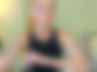 Live cam show with BreeTerner - Camel Toe on Soda Cam
